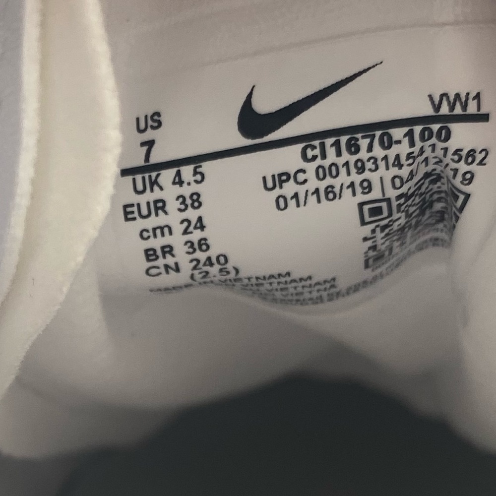 🆕 Nike Cortez Forrest Gump - Wmns 7.5 - Picture 11 of 12